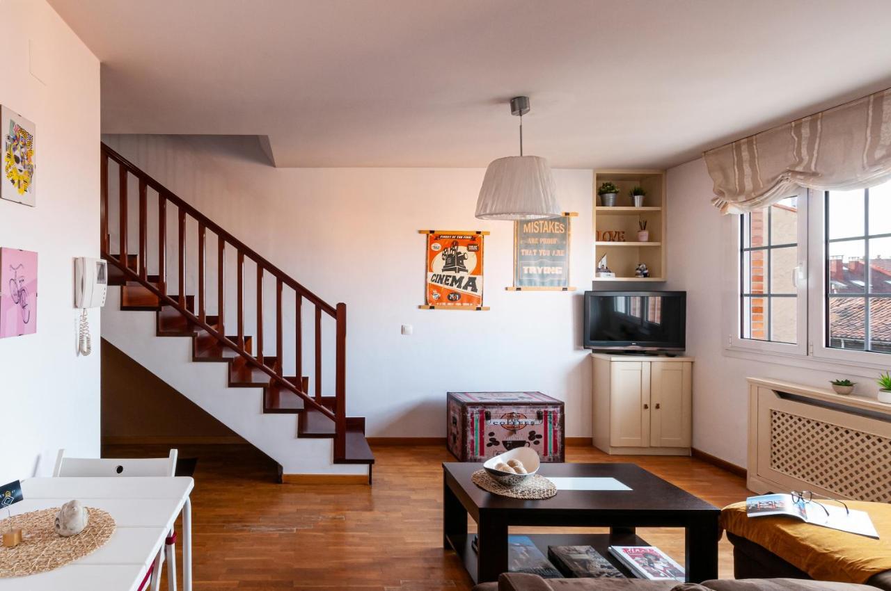 Duplex 21, Alojamiento Cerca De La Playa Con Wifi Gijón Kültér fotó